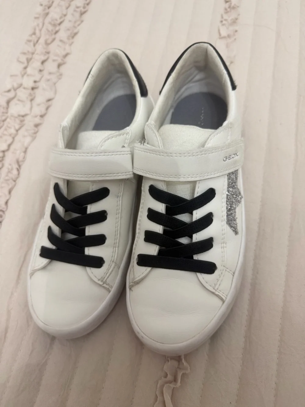 Geox White Sneakers with Black Accents and Silver Glitter Star